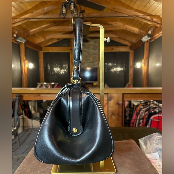 Roberta di Camerino Dome E/W - Picture 5 of 12